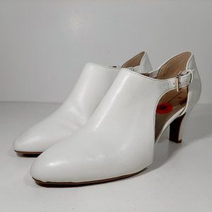 Bandolino Women's Pumps Heels Size 9.5 White